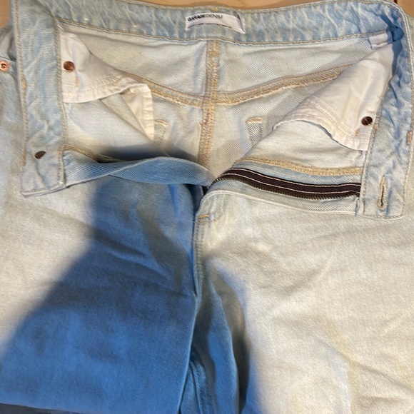 Jeans - Picture 1 of 5